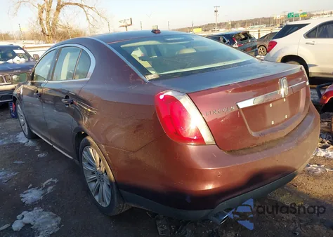 2011 Lincoln Mks z USA, uszkodzony, nr VIN 1LNHL9DR4BG609461